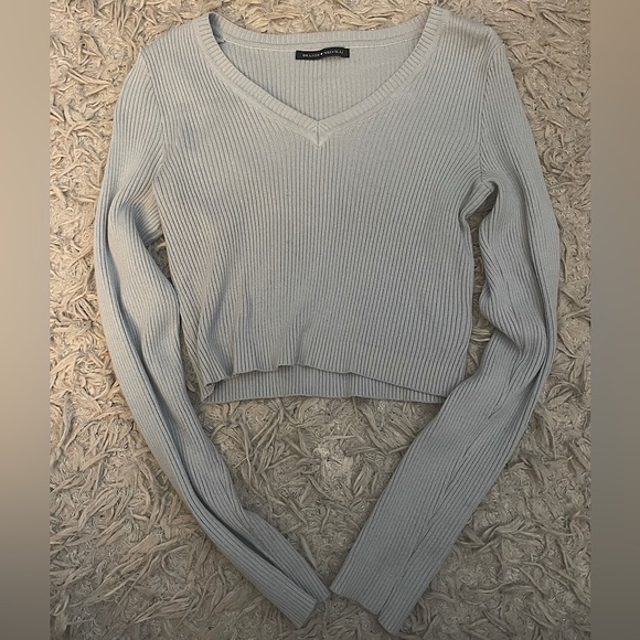 Brandy Melville Cropped Long Sleeve - Picture 1 of 1